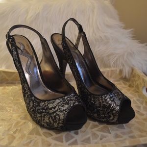 Nina Klensie Lace Slingback Heel
